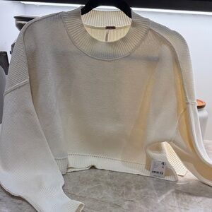 Free People cream sweater NWT size S. Waist length